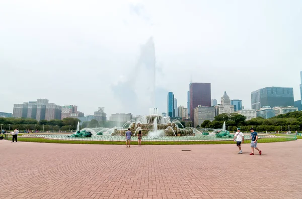 Chicago Illinois Estados Unidos Agosto 2014 Pueblos Que Visitan Buckingham — Foto de Stock