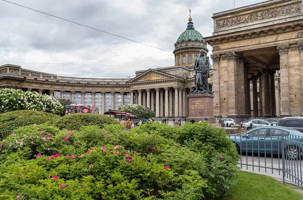 Saint Petersburg Russia June 2015 View Kazan Cathedral Barclay Tolley — Stock Photo, Image