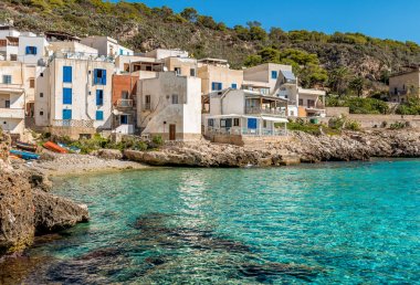Levanzo adasının göster, Trapani, İtalya'da Sicilya Akdeniz'de üç Aegadian Islands küçüğüdür