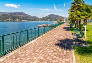 Ranco, Lakefront Gölü kıyısındaki Maggiore İtalya Varese eyaletinde yer alan küçük bir köy olduğunu