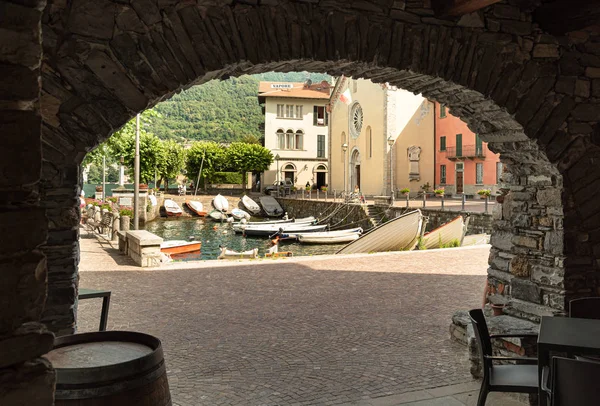 Torno Lombardy Italy July 2019 Central Square Ancient Village Torno — Stock Photo, Image