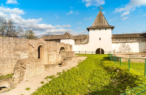 มมองของ Pskov Krom Pskov Kremlin ในส วนกลางของเม องร สเซ — ภาพถ่ายสต็อก