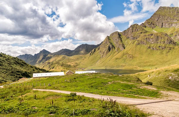 Paisaje Alpino Del Valle Piora Con Lago Cadagno Fondo Cantón — Foto de Stock