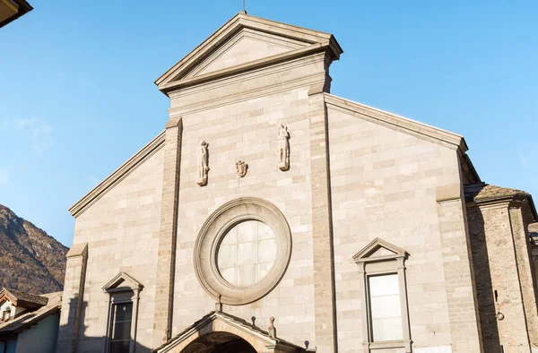 Fasada Kościoła Świętych Gervasio Protasio Zabytkowym Centrum Domodossola Włochy — Zdjęcie stockowe