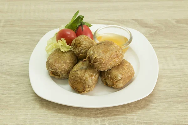 Fried Yengeç hamur tatlısı