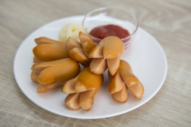 derin Kızarmış sosis