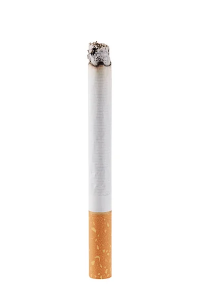 Сигарета ізольована на білому тлі — стокове фото