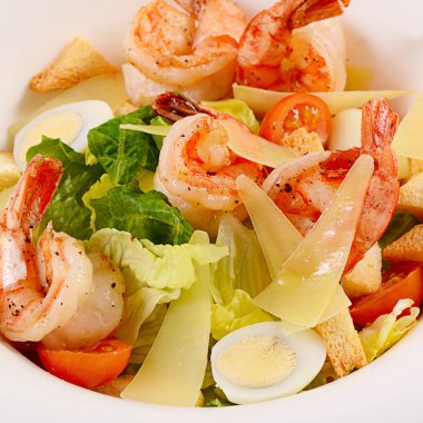 Mantar soslu tavuk göğsü nağmeleme