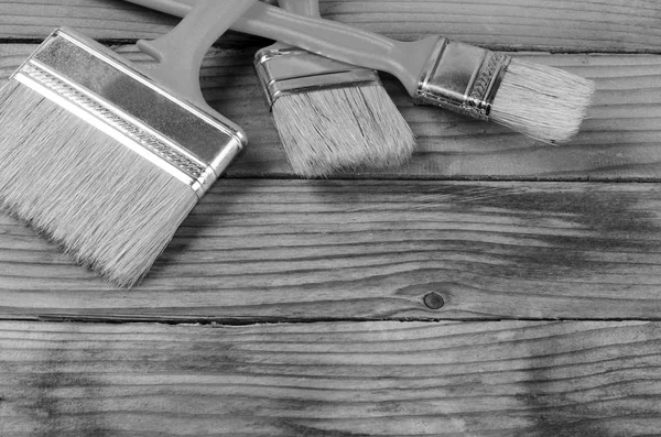 Pintura pincelada sobre fondo de madera — Foto de Stock