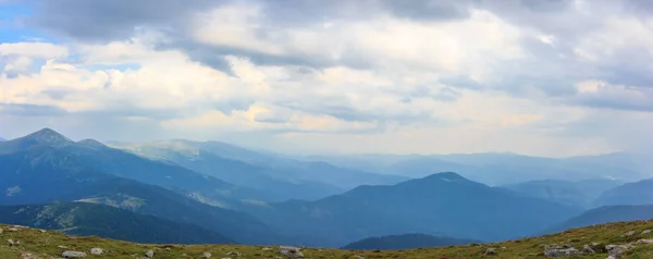 Panorama Karpat Dağları