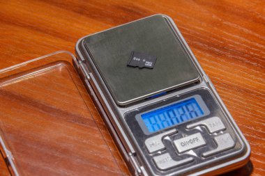 SD kartta dijital Terazi