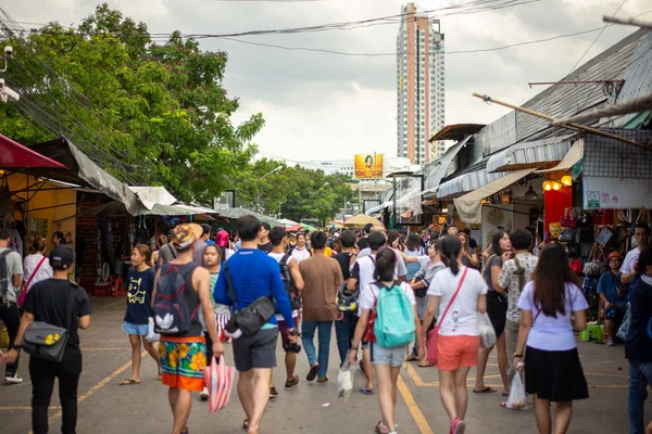 July 2019 Bangkok Thailand Crowd Anonymous People Walking Shopping Weekend — Stock fotografie
