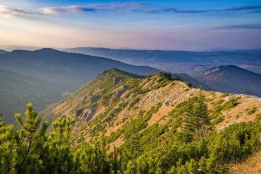 Dağ hillocks arasında aklınıkaçırmış olmalısın. Tatra Dağları, Polonya