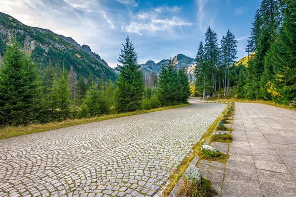 Road to Morskie Oko in Tatra hegység, Lengyelország — Stock Fotó