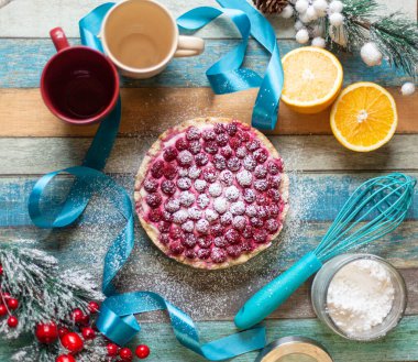 Ahududu ve portakallı pasta