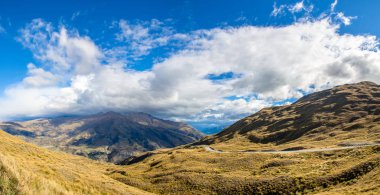 Doğa dağ manzaralı Yeni Zelanda.