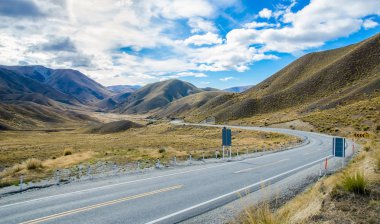 South Island, Yeni Zelanda görünümünde Lindis Pass.