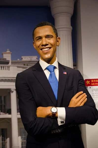 Voksfiguren af Barack Obama i Madame Tussauds Singapore . - Stock-foto