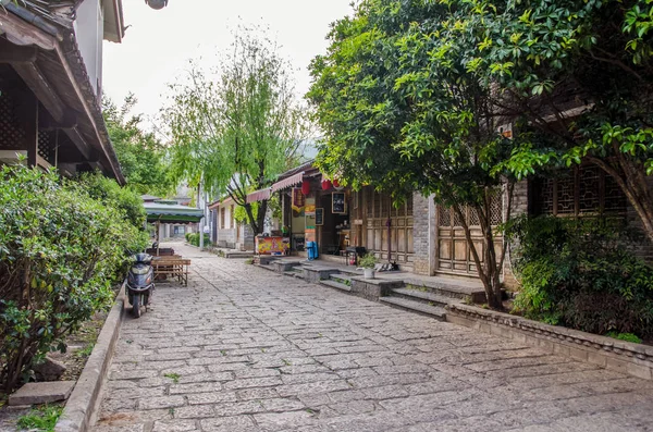 Shuhe ősi város egyike a legrégebbi élőhelyek Lijiang és jó állapotban fennmaradt város ősi Tea útvonalon. — Stock Fotó