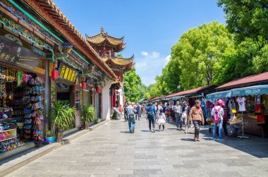 Green göl Park Cui Hu Park.It Kunming şehirdeki en güzel parklarından biri olarak da bilinir.