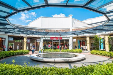  En büyük alışveriş merkezinde Alor Gaja, Malacca Freeport A'Famosa çıkış olduğunu.