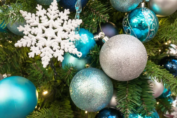 Fechar Decoração Natal Árvore Natal — Fotografia de Stock