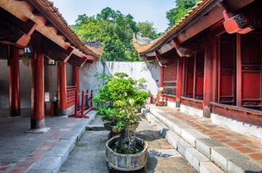 Hanoi, Vietnam - Kasım 1,2017: Hanoi Konfüçyüs Tapınağı olarak da bilinen edebiyat Tapınağı.