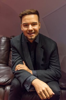 Liam Payne, Madame Tussauds Müzesi 'nde balmumu figürü, Bangkok Tayland' da Siyam Discovery. One Direction adlı erkek müzik grubunun üyesi..