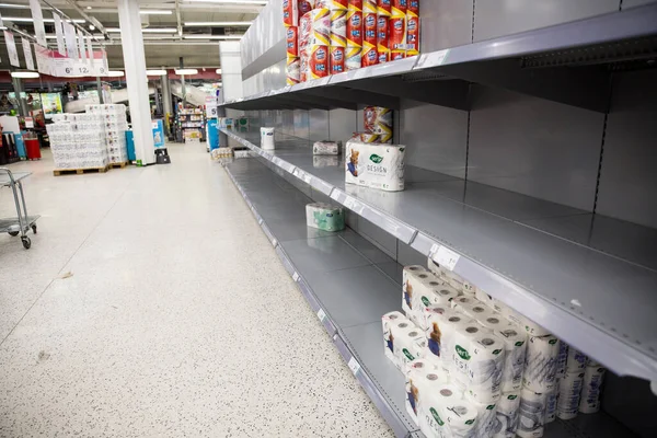 Espoo Finland March 2020 Empty Shelves Supermarkets Espoo Finland People — Stock Photo, Image