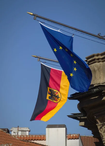 De vlag van Duitsland en de Europese Unie — Stockfoto