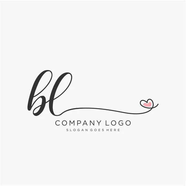 Initial Handwriting Logo Design Circle Beautyful Design Handwritten Logo Fashion — 스톡 벡터