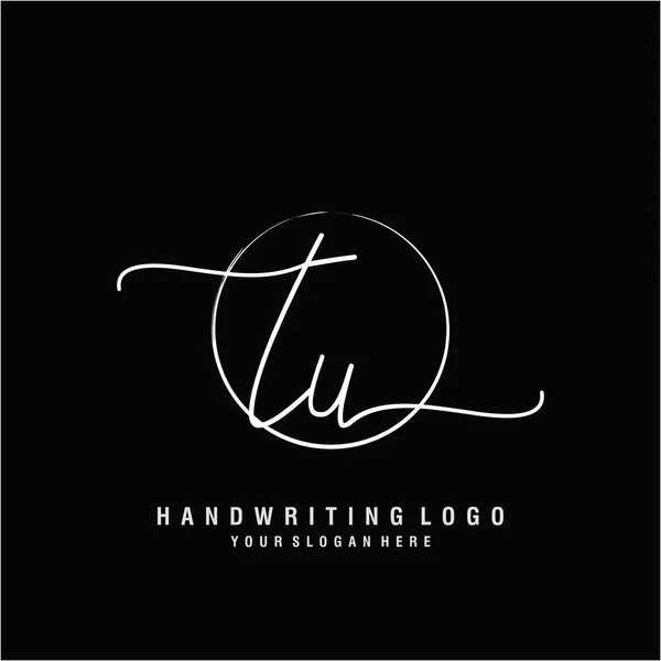 Initial Handwriting Logo Circle Hand Drawn Template Vector — Stock Vector