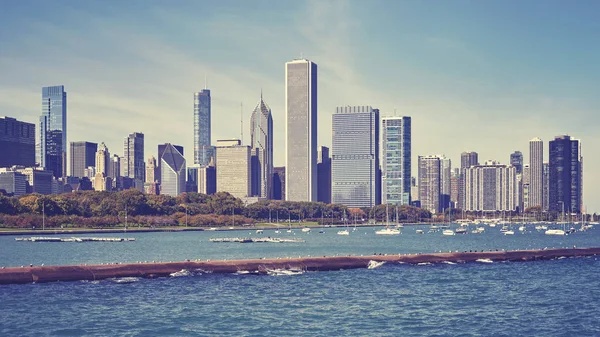 Vintage tonificado Chicago waterfront e skyline da cidade, EUA . — Fotografia de Stock