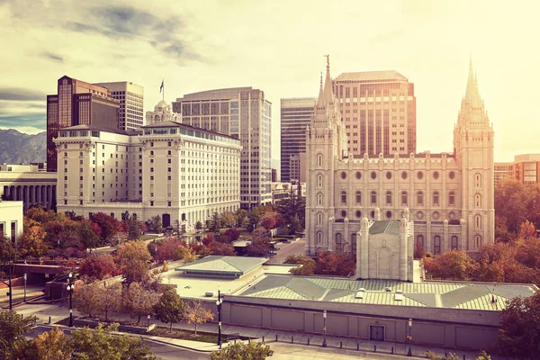 Ročník laděných Salt Lake City downtown při západu slunce, Usa. — Stock fotografie