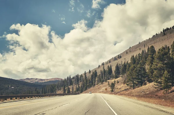 Color toned highway, travel concept photo — Stock Photo, Image