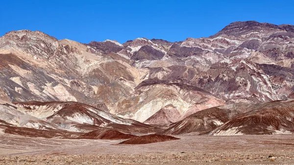 Wunderschöne Bergkette im Death Valley Nationalpark. — Stockfoto