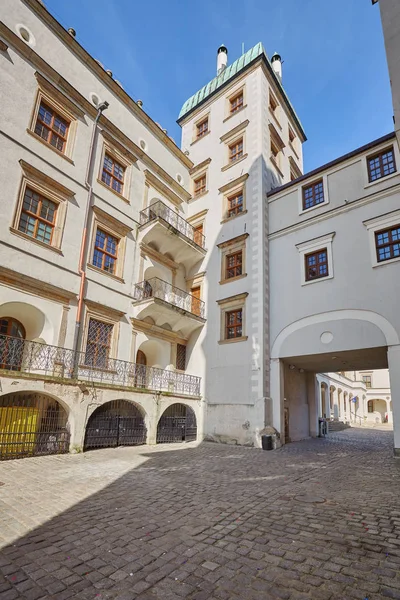 Imagen de gran angular del Castillo de los Duques de Pomerania en Szczecin . —  Fotos de Stock