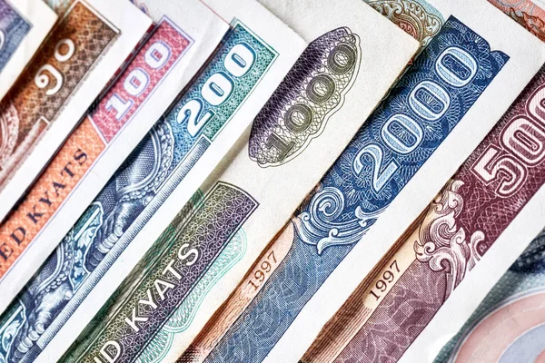 Крупный план банкнот лаосского кипа — стоковое фото