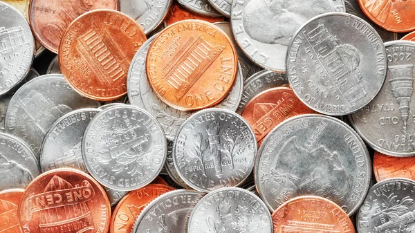 Extreme close up picture of United States dollar coins. — Stock Photo, Image