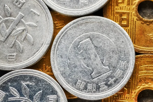Foto ravvicinata estrema delle monete in yen giapponesi . — Foto Stock