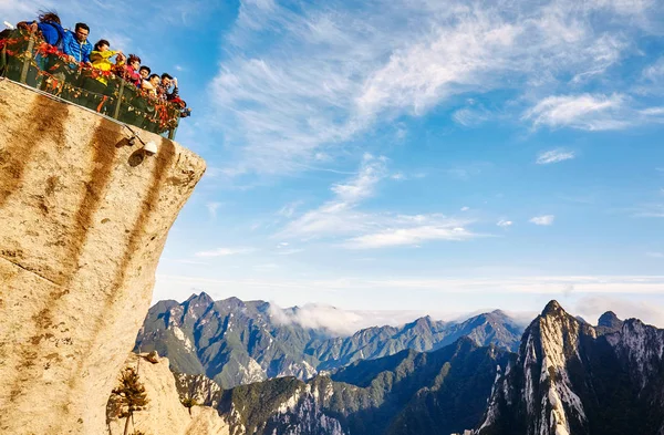 Monte Hua Provincia Shaanxi China Octubre 2017 Los Turistas Admiran — Foto de Stock