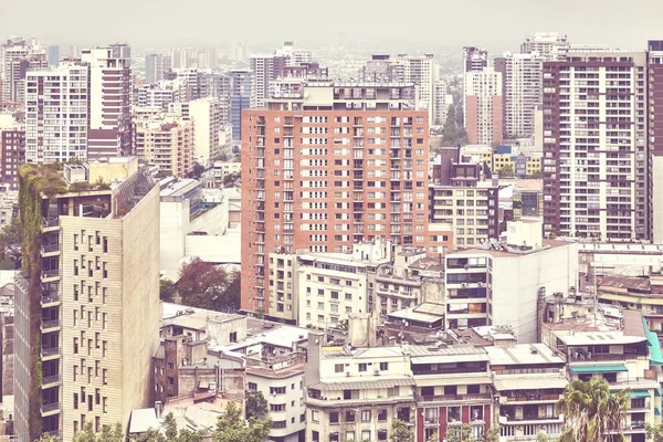 Photo couleur tonique de Santiago du Chili au centre-ville . — Photo