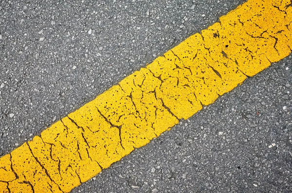 Close up picture of an asphalt road lane. — Stock Photo, Image