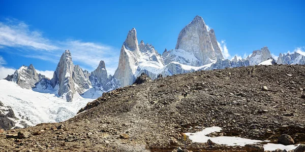 Fitz roy bergketen, Argentinië. — Stockfoto