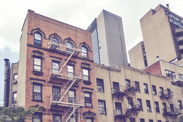 Imagen vintage tonificada de edificios en Nueva York . — Foto de Stock