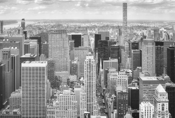 Чорно-біле зображення горизонт Нью-Йорк, США. — стокове фото