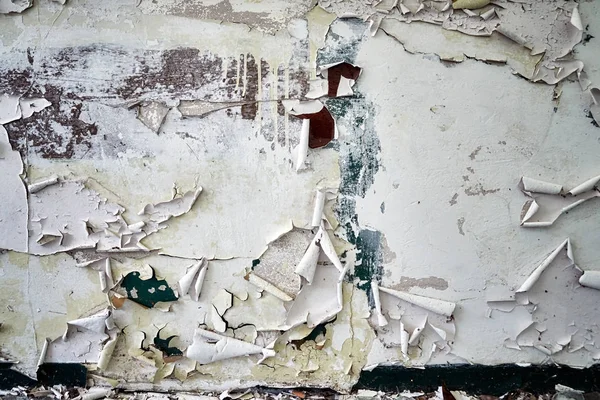 Wall with peeling paint, grunge background. — Stock Photo, Image