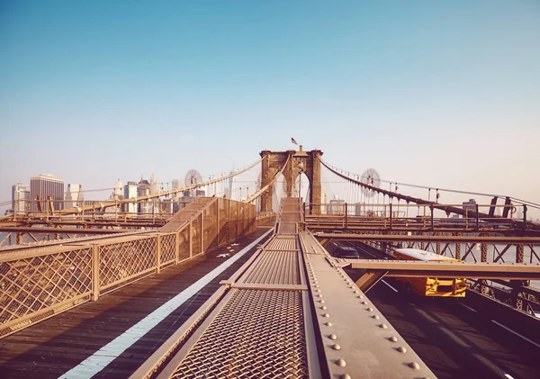 Brooklyn Bridge på morgonen, New York City. — Stockfoto