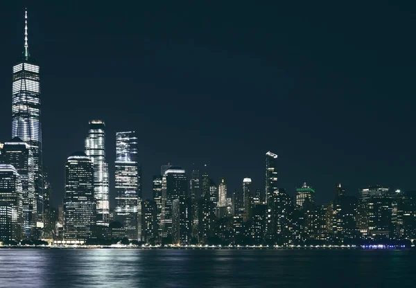 Manhattan panorama 's nachts, Usa. — Stockfoto