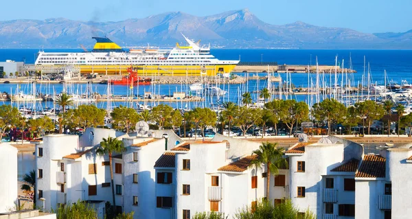 Panoramatický Výhled Letovisko Alcudia Hlavní Turistické Centrum Severu Mallorky Španělsko — Stock fotografie